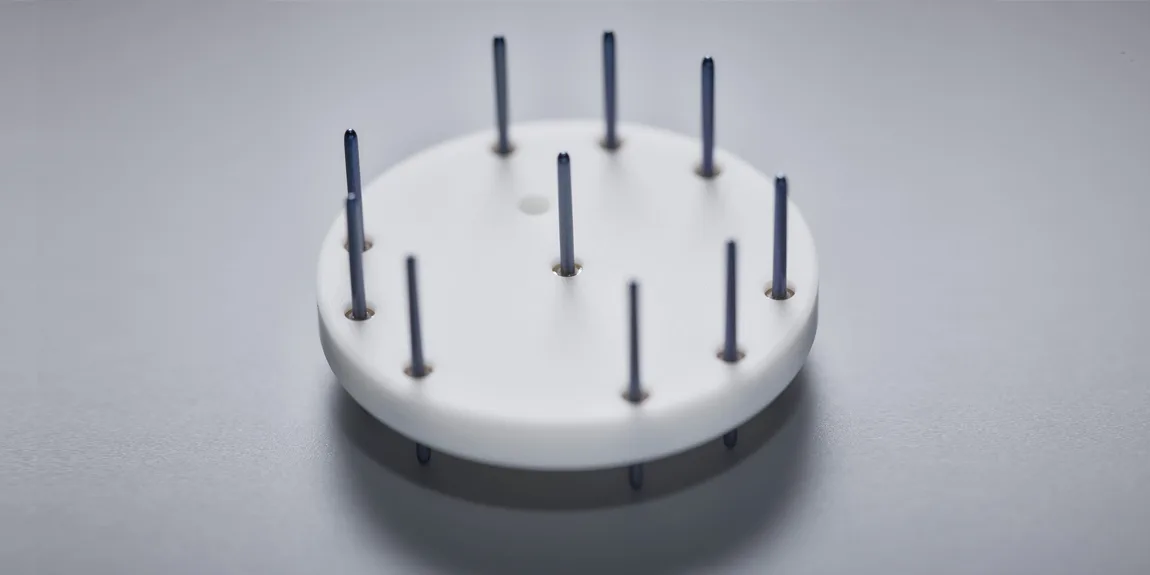 semiconductor feedthrough made of macor and titanium