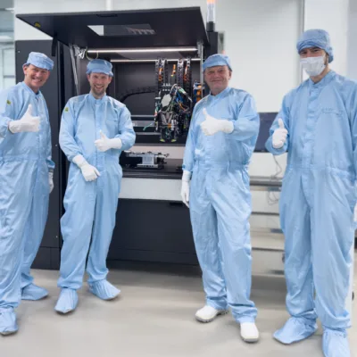 New Optical Assembly Machine for Precision Bonding and Alignment in Technical Glass and Ceramics