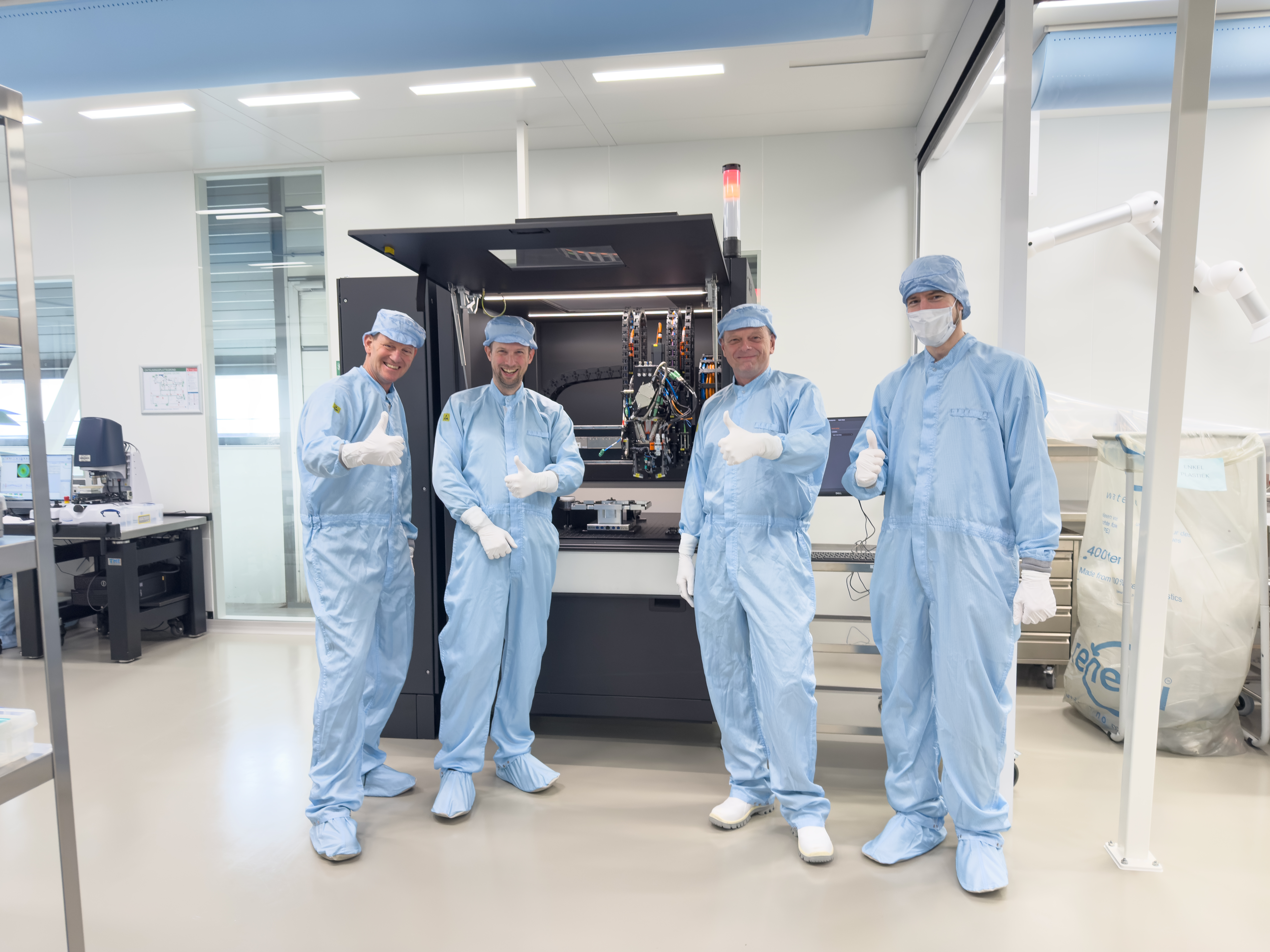 The Team | Optica Assembly Machine | LouwersHanique